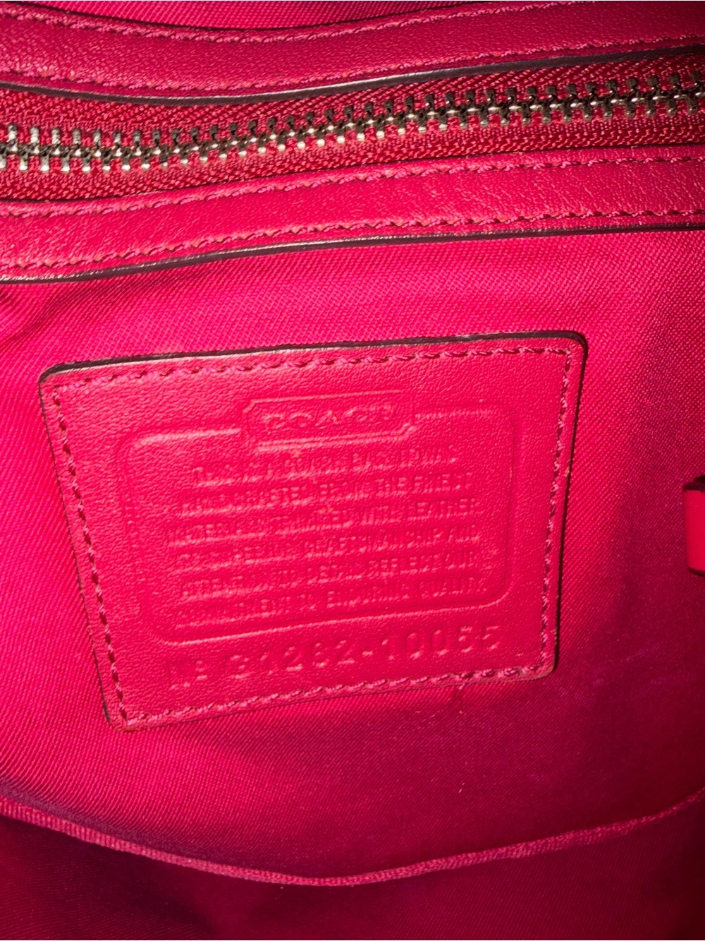 Coach Hamptons Weekend Signature Pink & White Stripe Shoulder/ Crossbody Bag - Picture 2 of 16